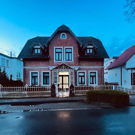 Leben & Wohnen In Einer Historischen Villa باد اوينهاوسن المظهر الخارجي الصورة